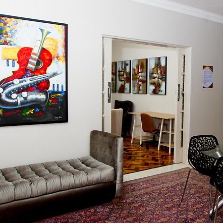 Jft Jewels Guest House East London Ngoại thất bức ảnh