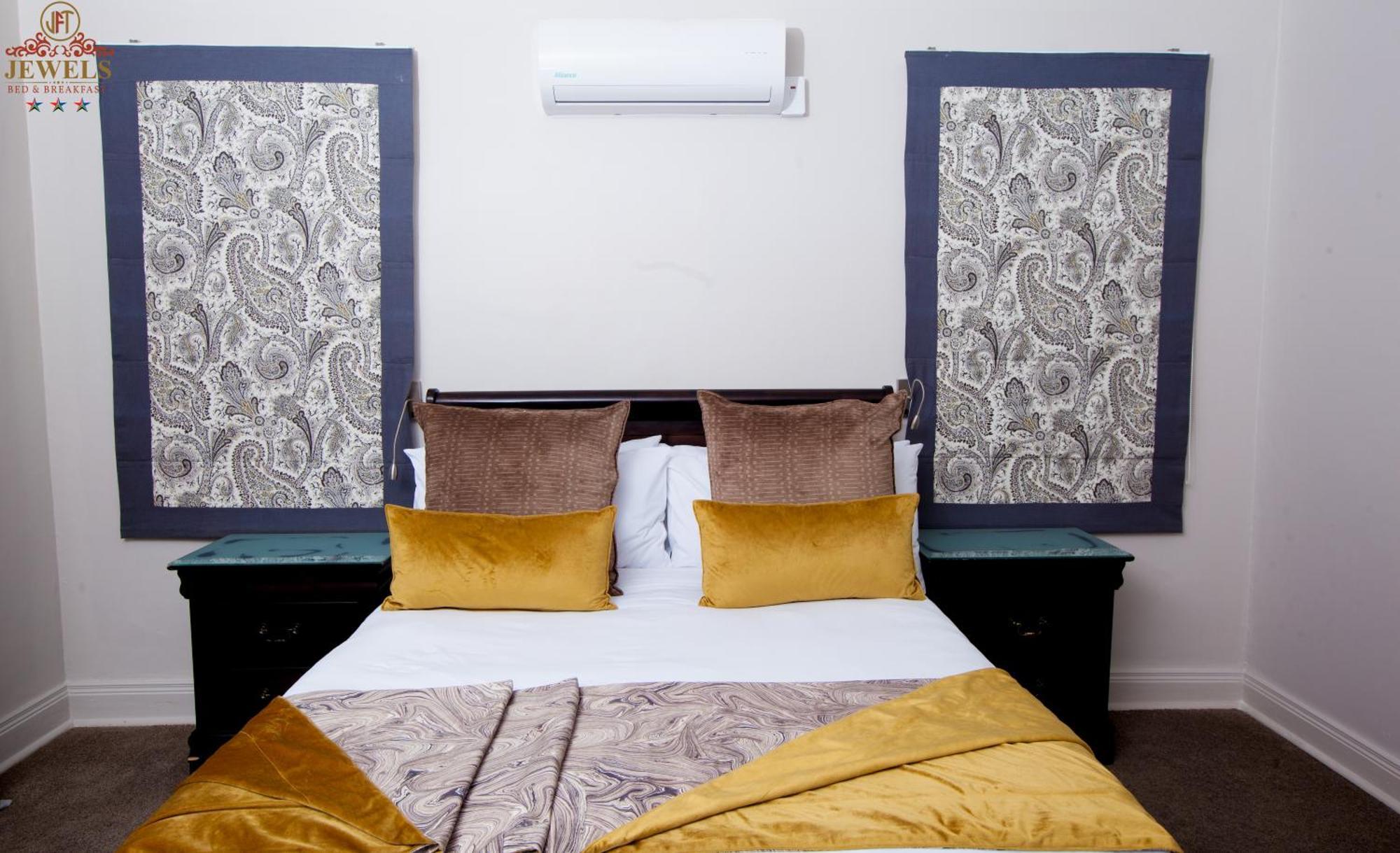 Jft Jewels Guest House East London Ngoại thất bức ảnh
