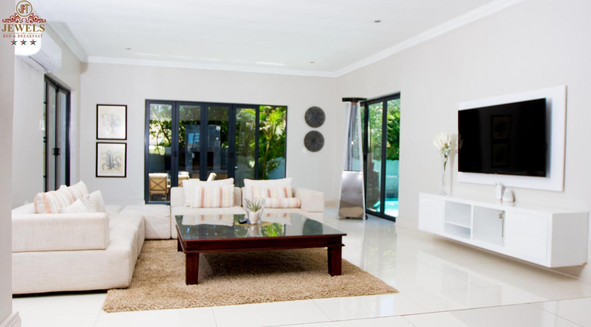 Jft Jewels Guest House East London Ngoại thất bức ảnh