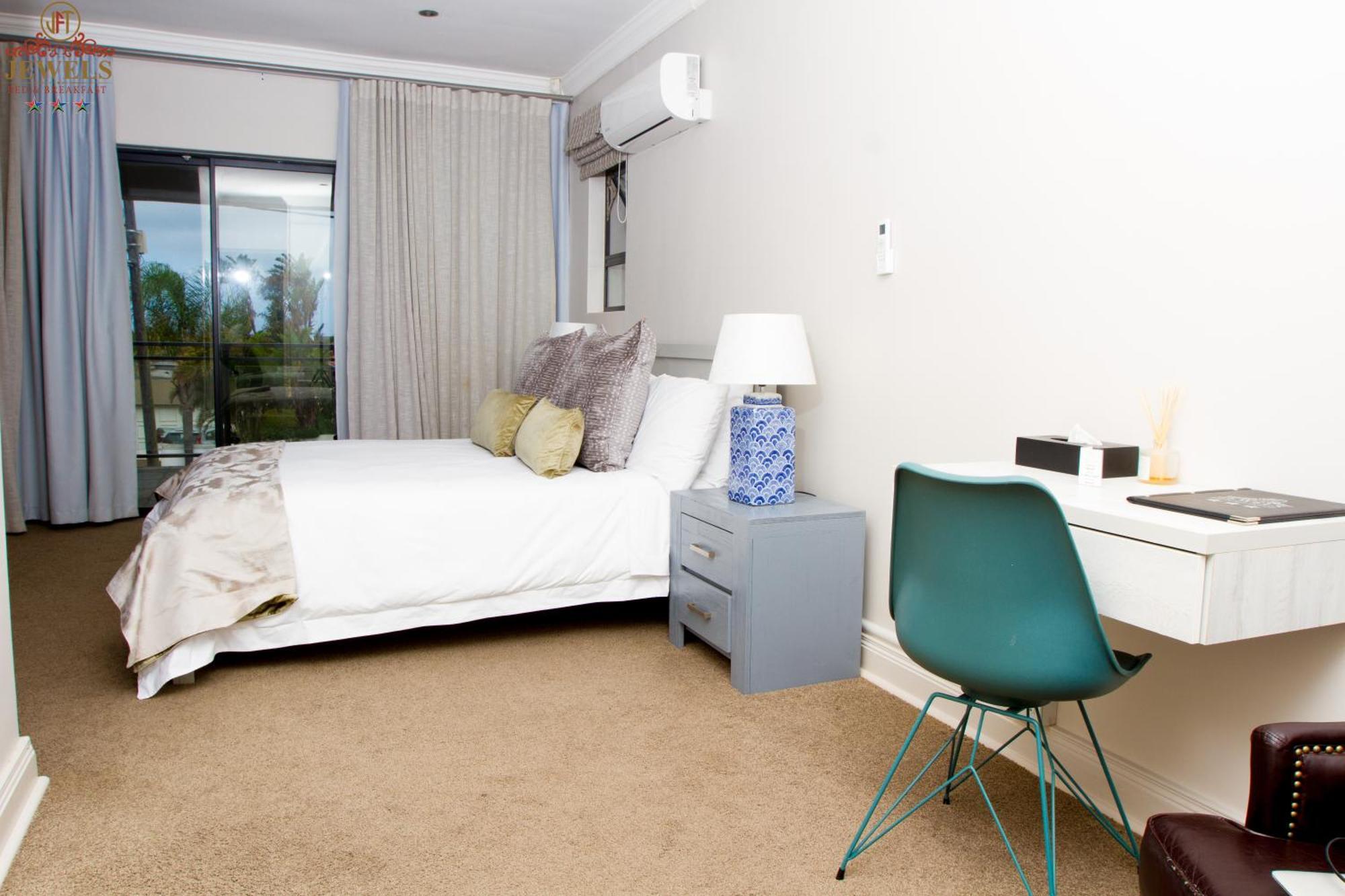 Jft Jewels Guest House East London Ngoại thất bức ảnh