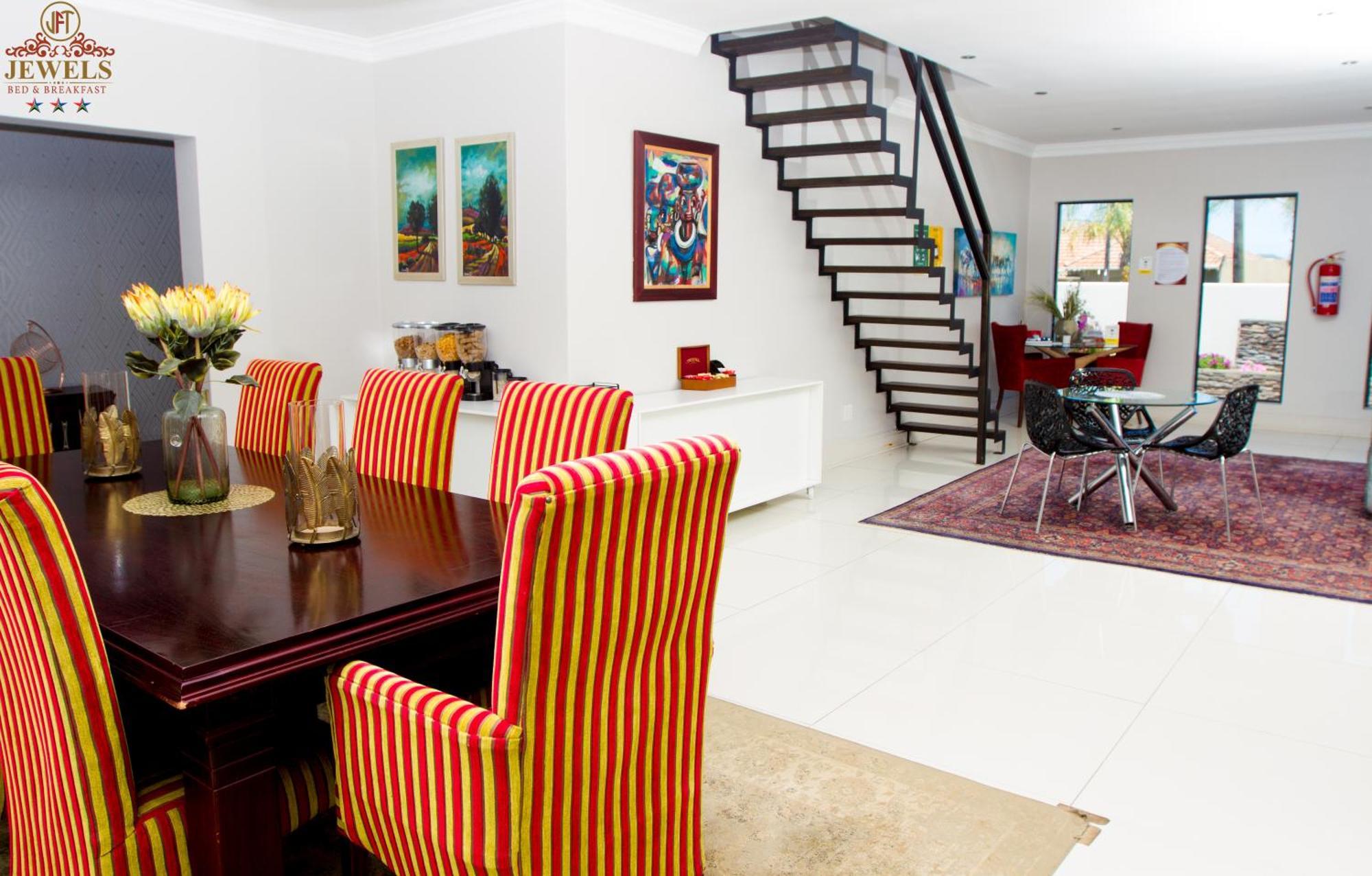 Jft Jewels Guest House East London Ngoại thất bức ảnh