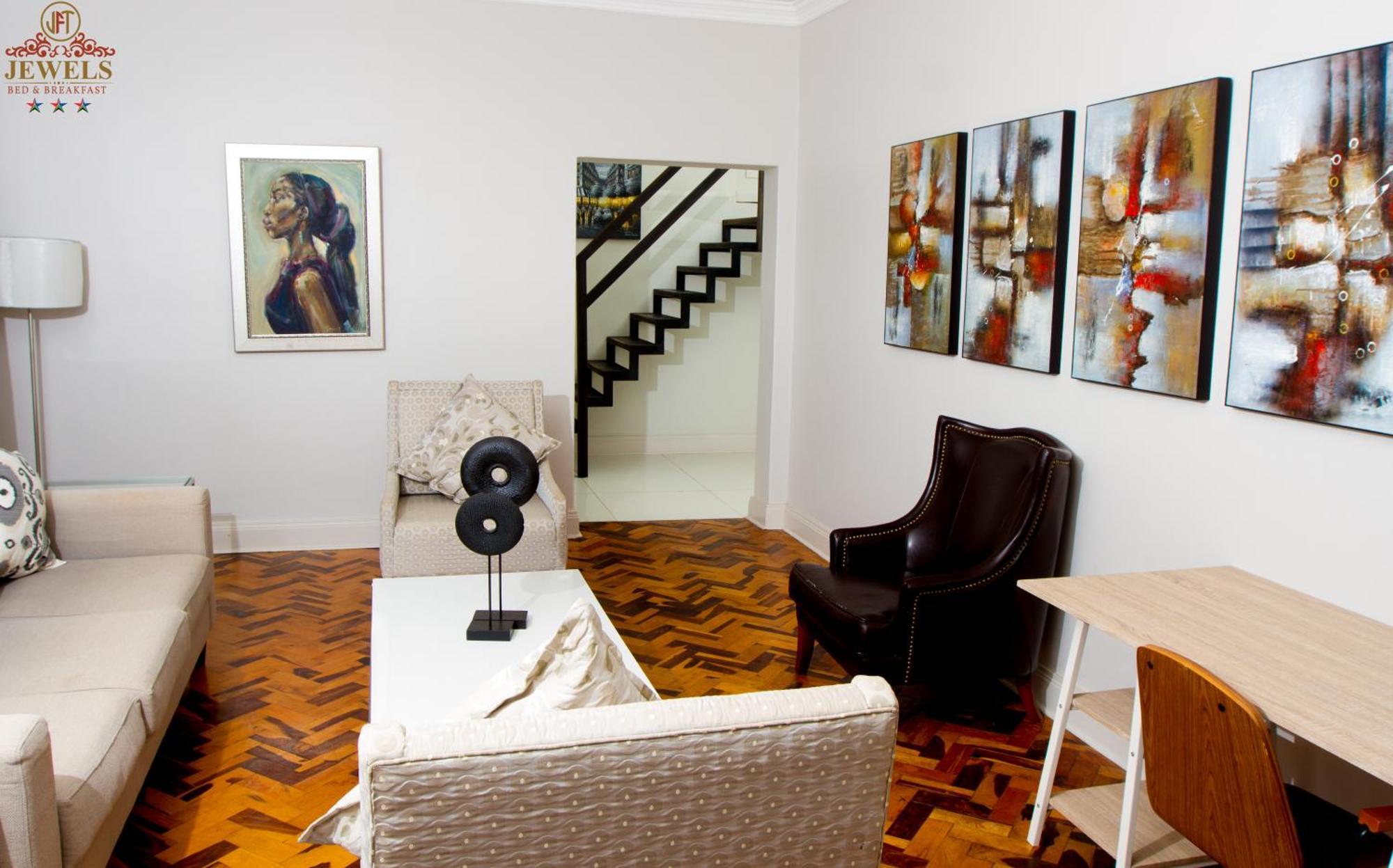 Jft Jewels Guest House East London Ngoại thất bức ảnh
