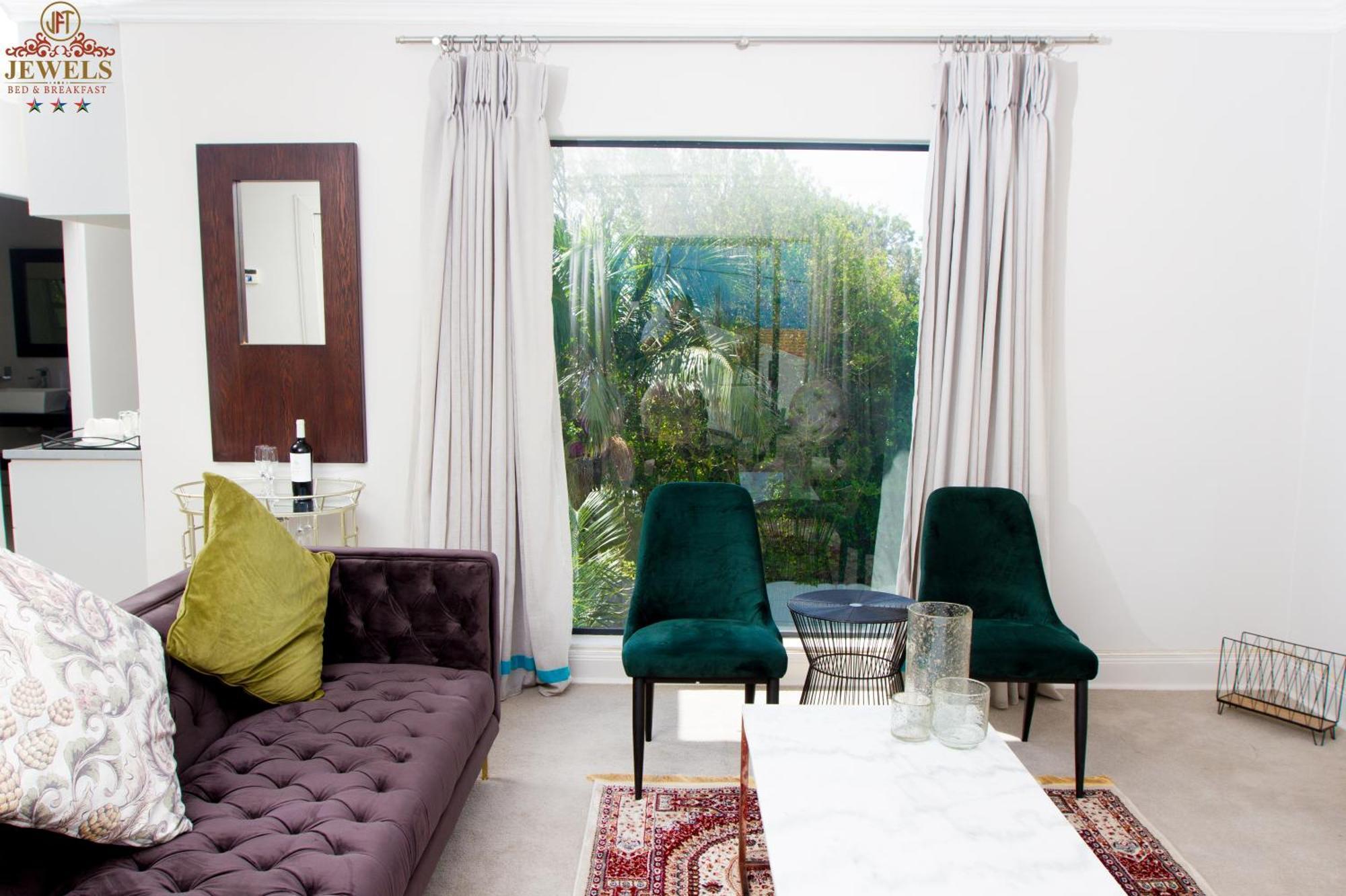 Jft Jewels Guest House East London Ngoại thất bức ảnh