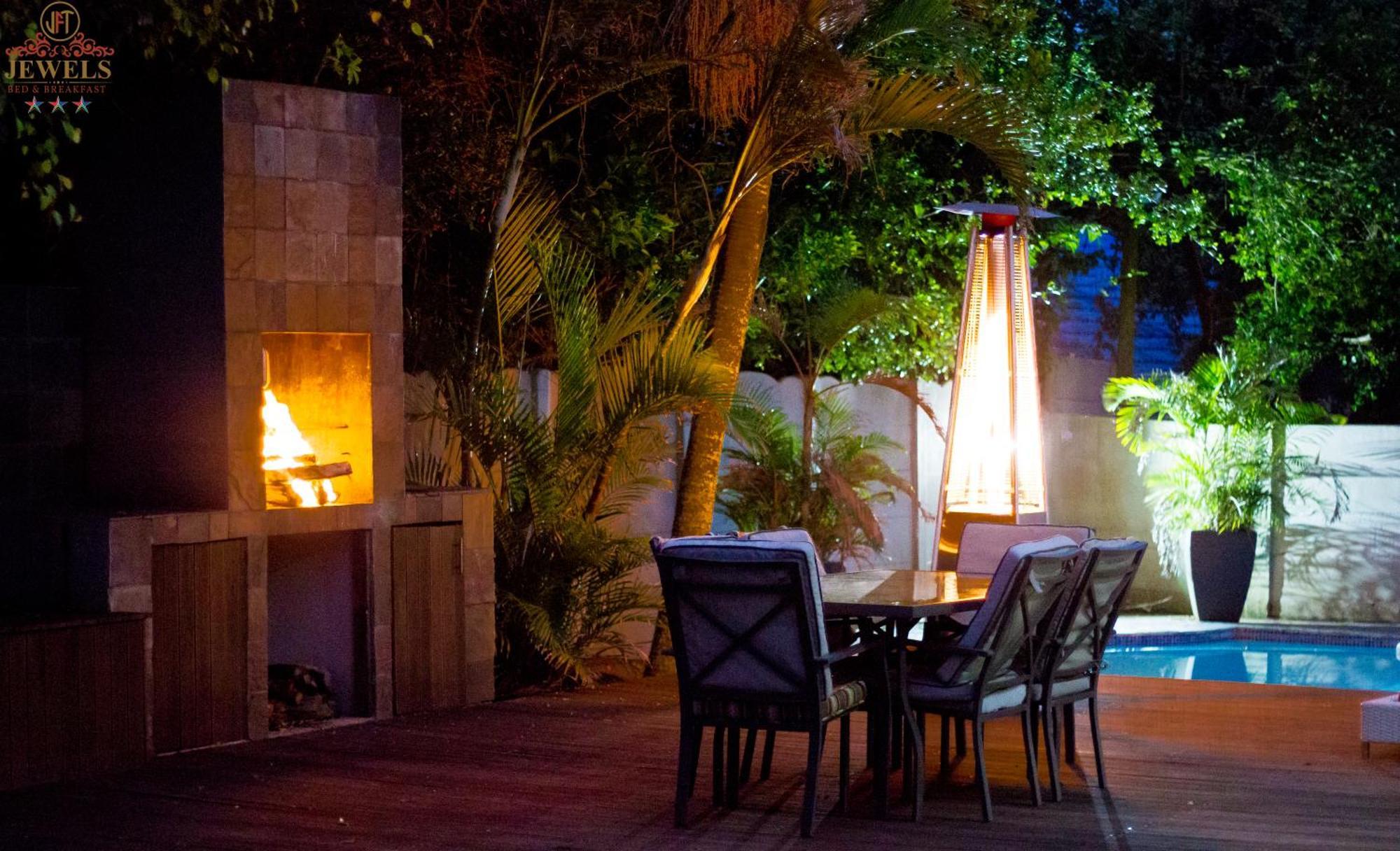Jft Jewels Guest House East London Ngoại thất bức ảnh